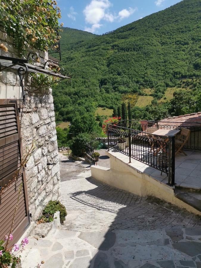 Bed & Breakfast Sentiero 54 Cantiano Экстерьер фото