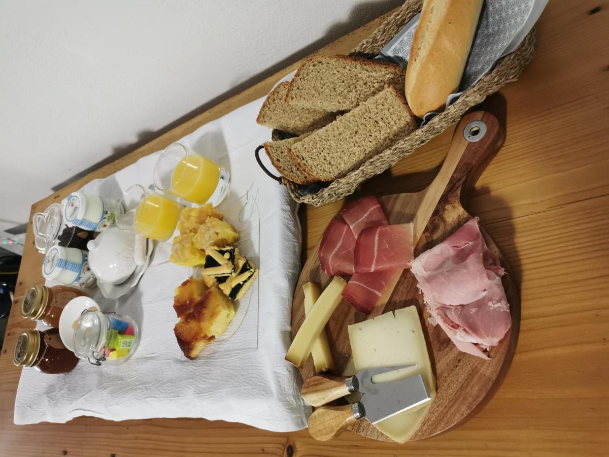 Bed & Breakfast Sentiero 54 Cantiano Экстерьер фото